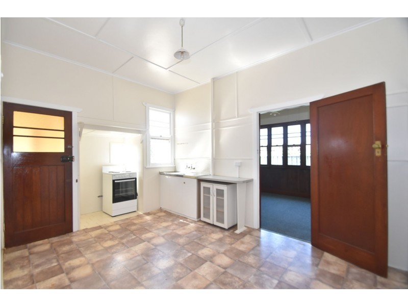 183 Perth Street, South Toowoomba QLD 4350