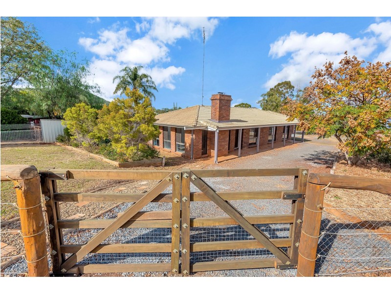 70 Kingsthorpe-Glencoe Road, Kingsthorpe QLD 4400