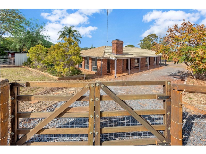 70 Kingsthorpe-Glencoe Road, Kingsthorpe QLD 4400