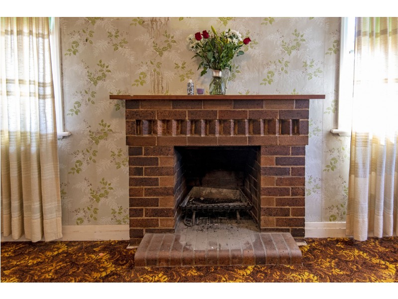 25 Justin Street, Harristown QLD 4350