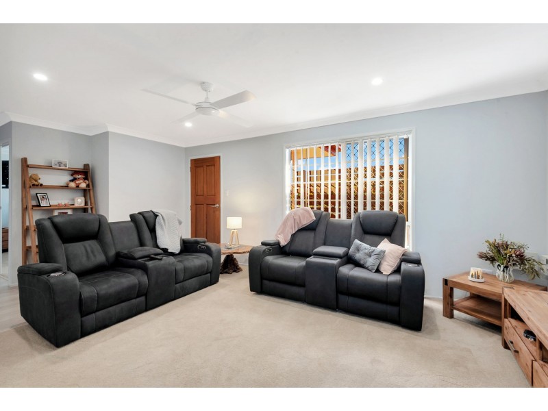 94 Kearney Street, Kearneys Spring QLD 4350