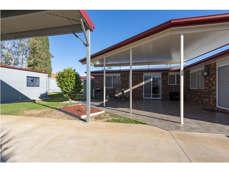 94 Kearney Street, Kearneys Spring QLD 4350