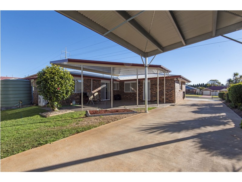 94 Kearney Street, Kearneys Spring QLD 4350