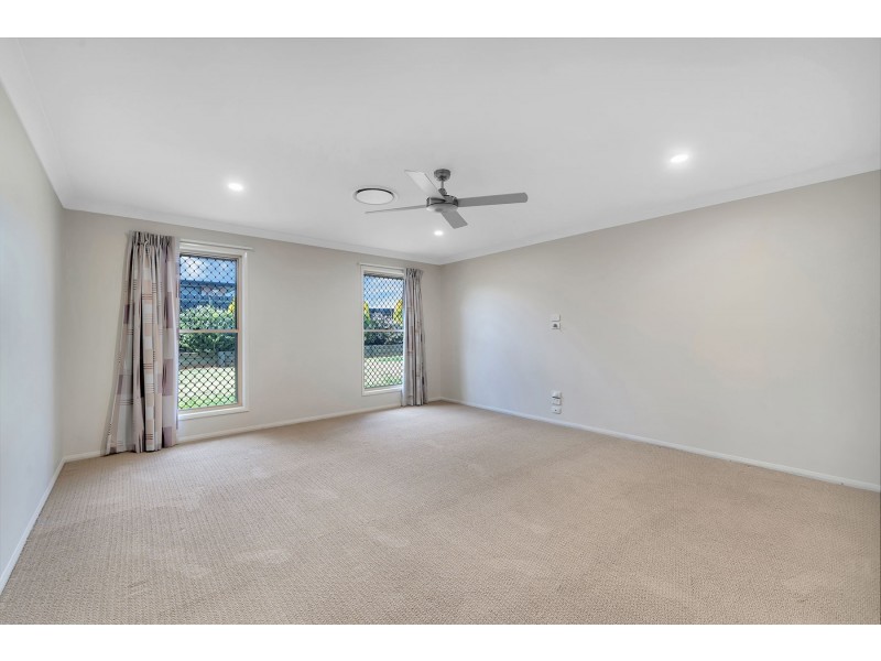 5 Coverack Street, Kleinton QLD 4352