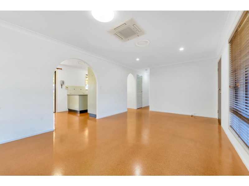 3 Blaxland Street, Newtown QLD 4350