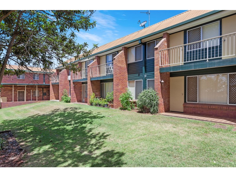5/177A West Street, Newtown QLD 4350