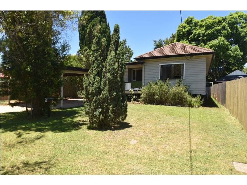92A Curzon Street, East Toowoomba QLD 4350