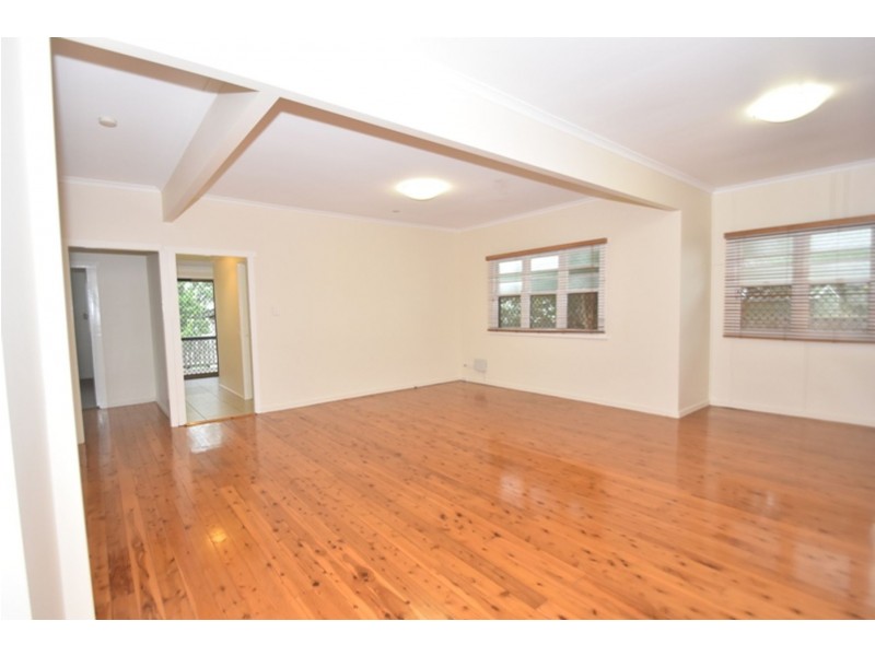 92A Curzon Street, East Toowoomba QLD 4350