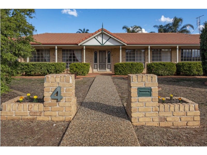 4 Jackson Close, Hodgson Vale QLD 4352