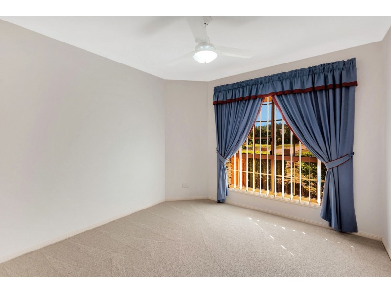 4 Jackson Close, Hodgson Vale QLD 4352