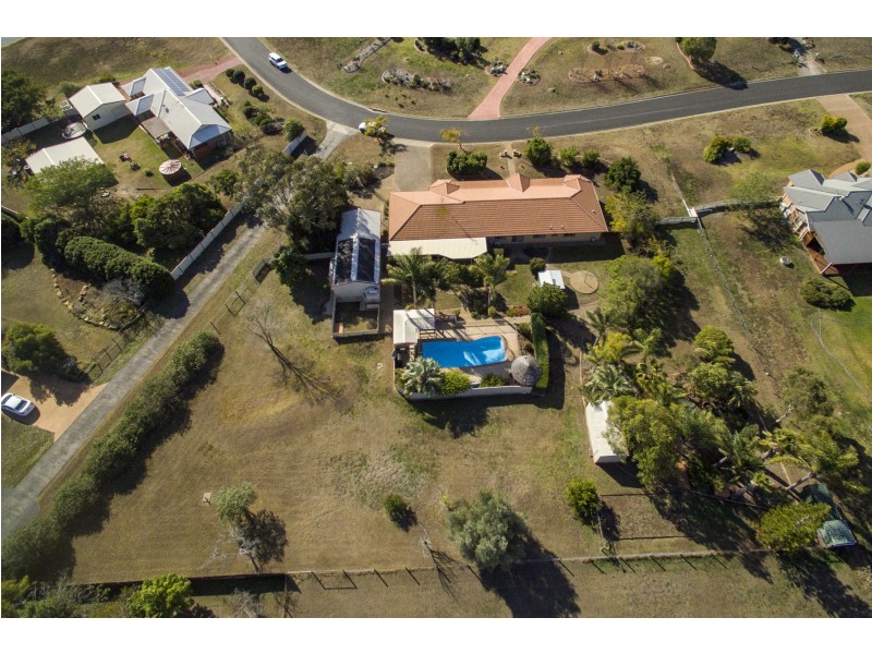 4 Jackson Close, Hodgson Vale QLD 4352