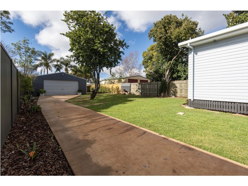 10 Bernard Street, Newtown QLD 4350