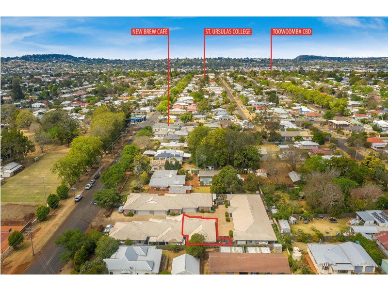 3/116-118 Taylor Street, Newtown QLD 4350