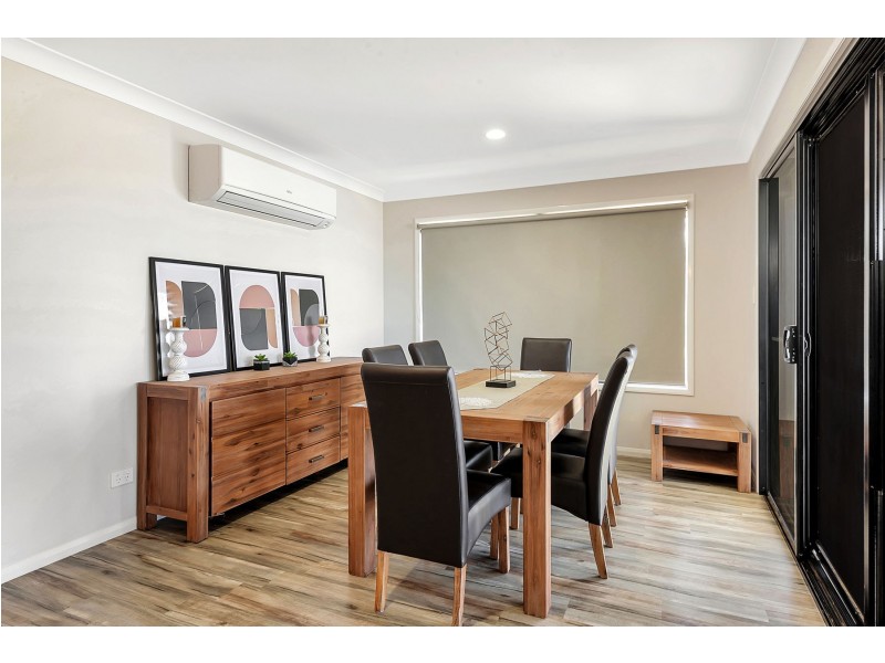 22 Hannaford Crescent, Wyreema QLD 4352