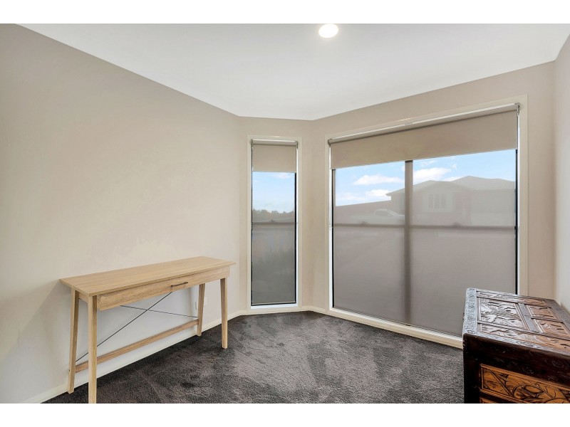 22 Hannaford Crescent, Wyreema QLD 4352