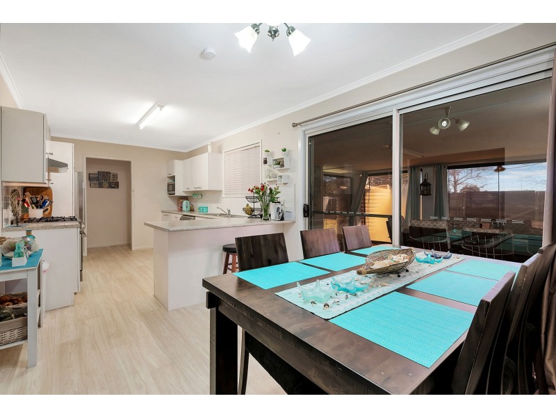 15 Hampton Street, Newtown QLD 4350