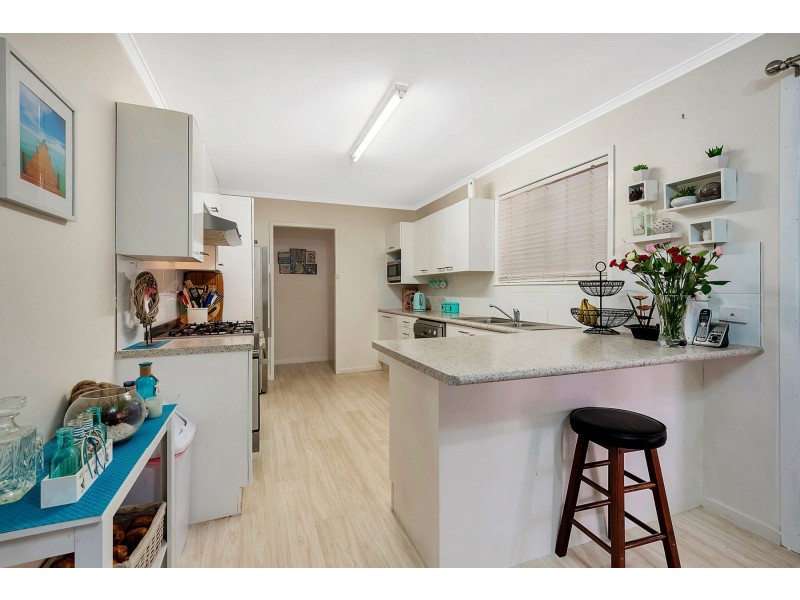 15 Hampton Street, Newtown QLD 4350
