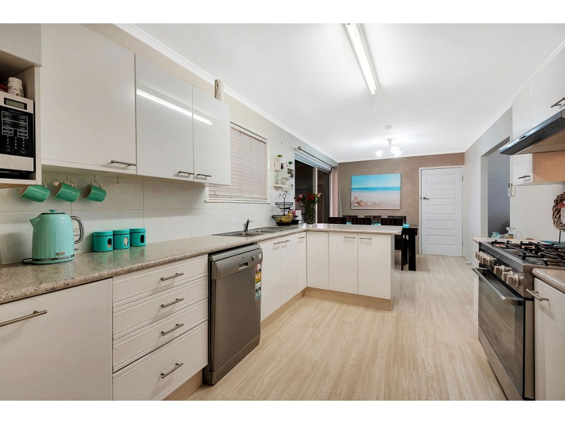 15 Hampton Street, Newtown QLD 4350