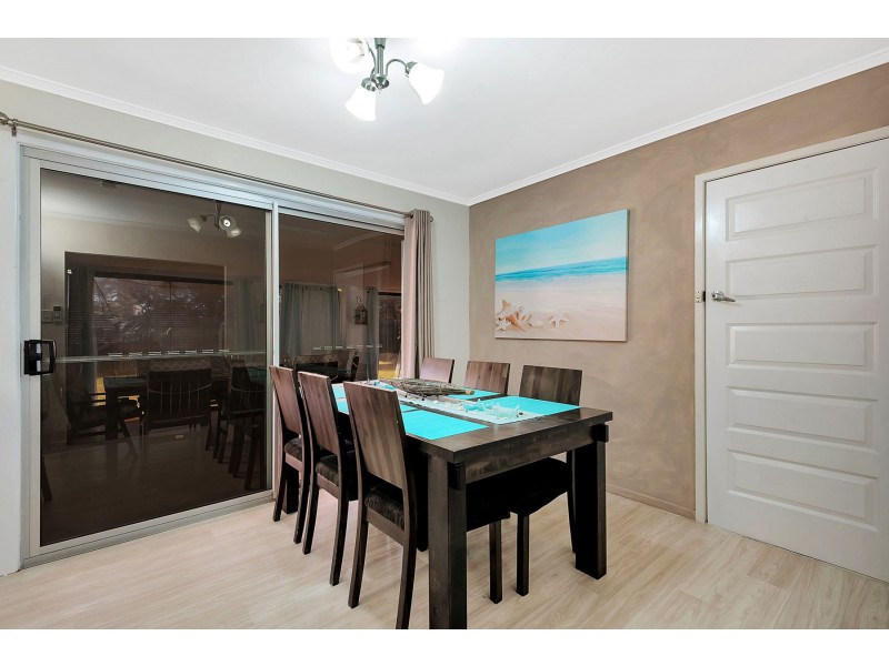 15 Hampton Street, Newtown QLD 4350