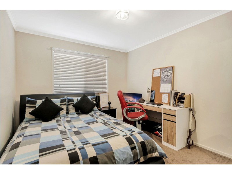 15 Hampton Street, Newtown QLD 4350