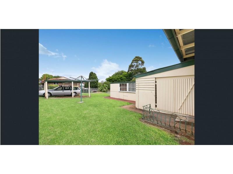 2/204 Long Street, South Toowoomba QLD 4350