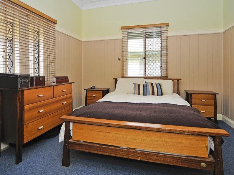 17 Mooney Street, Harlaxton QLD 4350