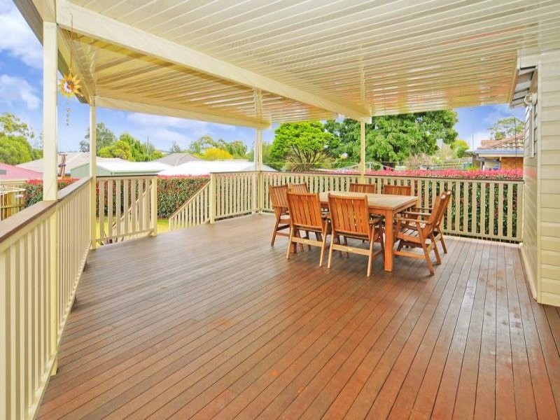 17 Mooney Street, Harlaxton QLD 4350