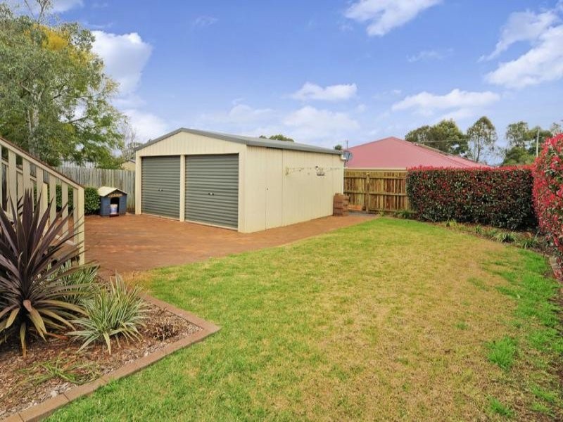 17 Mooney Street, Harlaxton QLD 4350