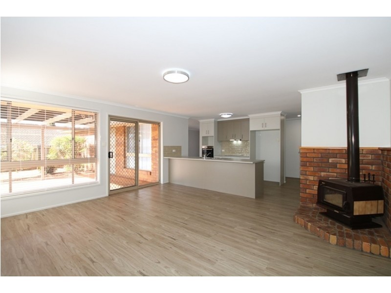 11 Box Street, Rangeville QLD 4350