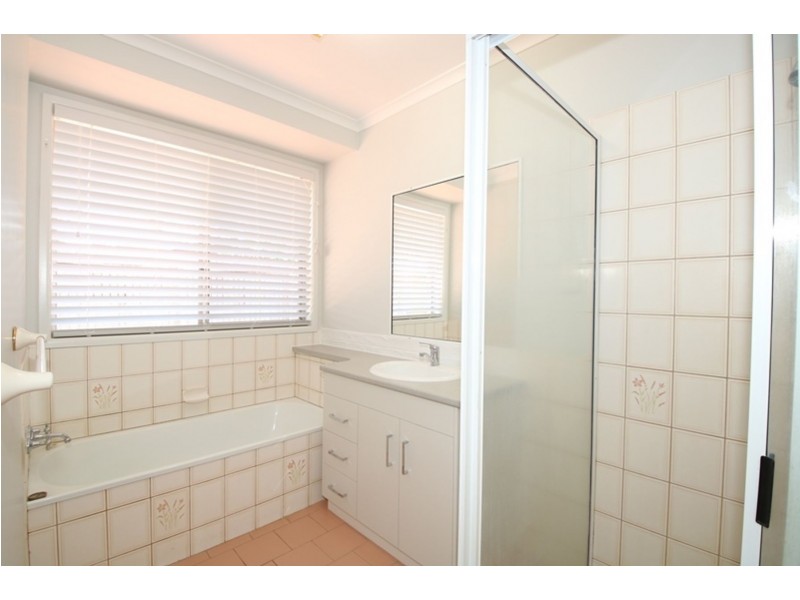 11 Box Street, Rangeville QLD 4350