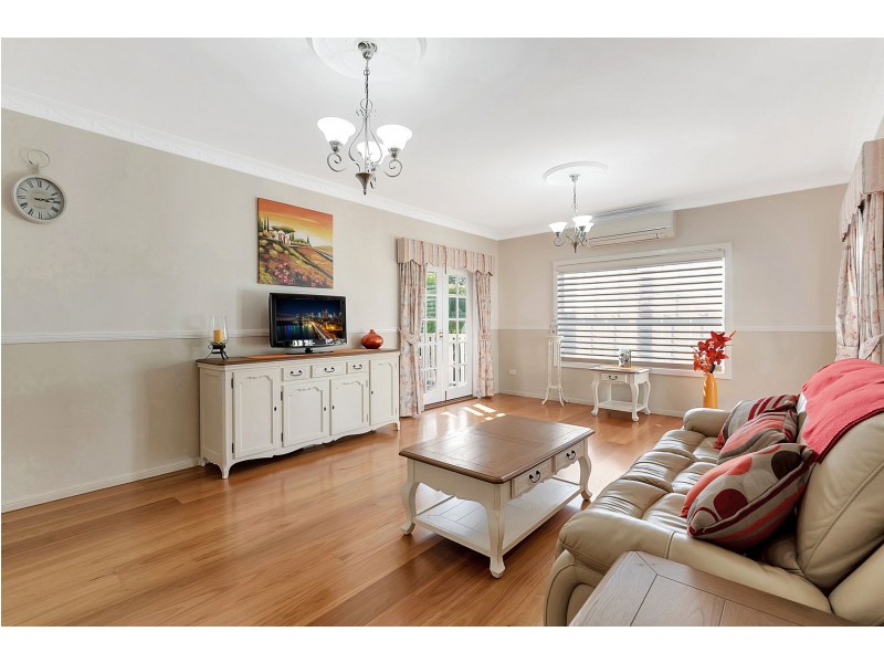 18 Perth Street, Rangeville QLD 4350