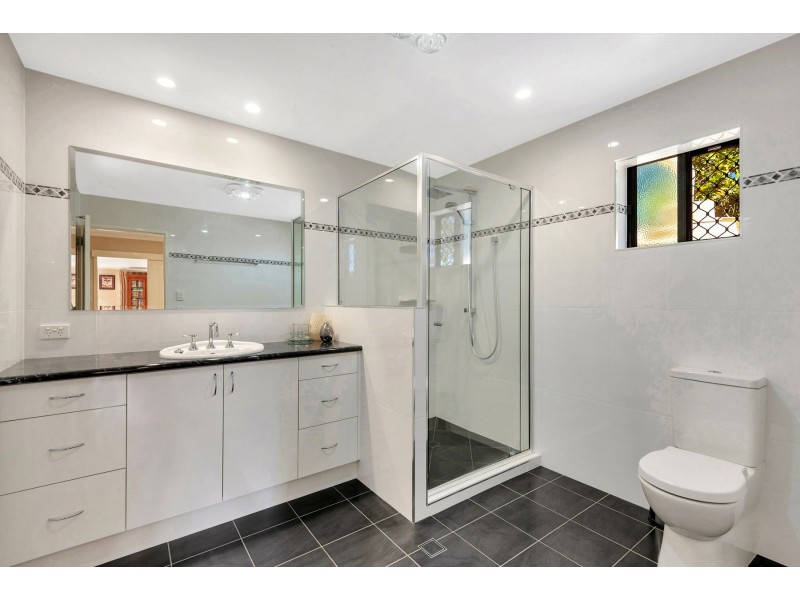 18 Perth Street, Rangeville QLD 4350