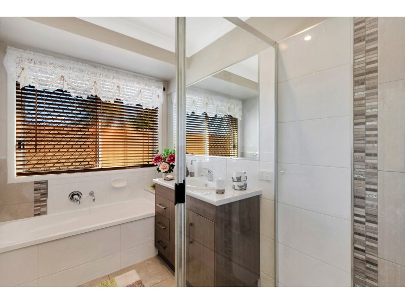 4/41 Tara Street, Wilsonton QLD 4350