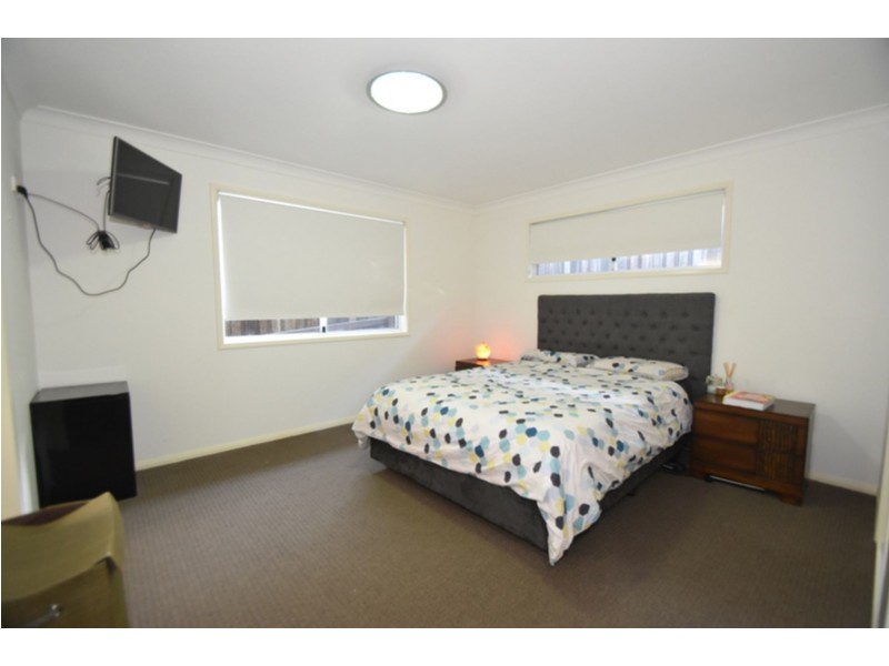 5/8 Lovejoy Court, Kearneys Spring QLD 4350