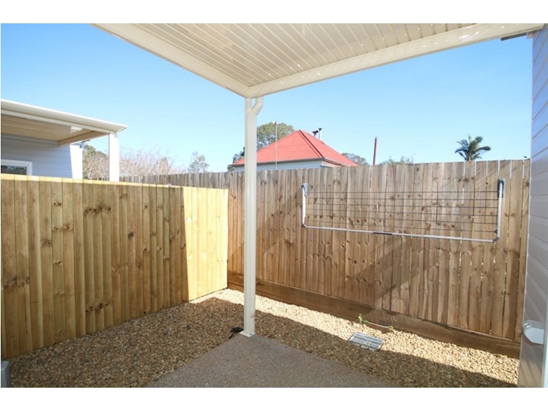 3/33 Albert Street, Newtown QLD 4350