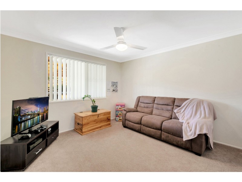 6 Darel Street, Kingsthorpe QLD 4400