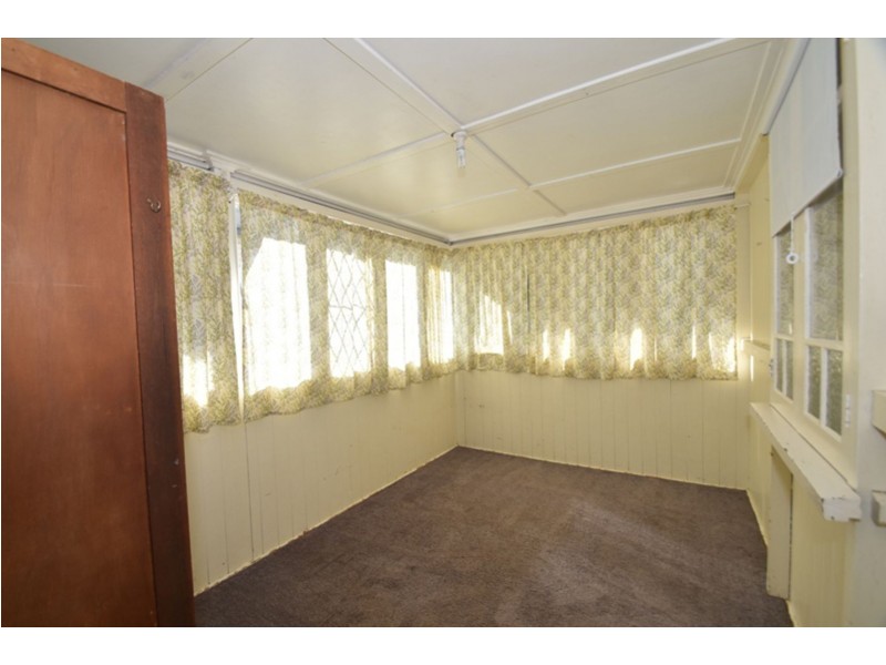 205 Ruthven Street, North Toowoomba QLD 4350