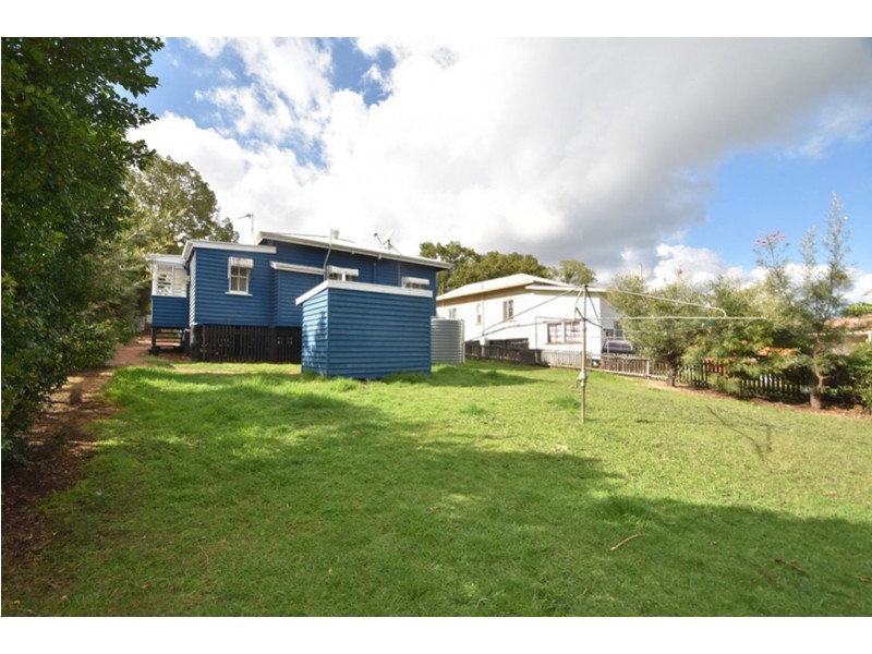 205 Ruthven Street, North Toowoomba QLD 4350