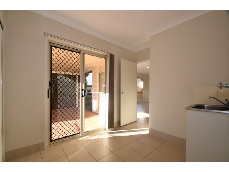 1 Prime Minister Drive, Middle Ridge QLD 4350