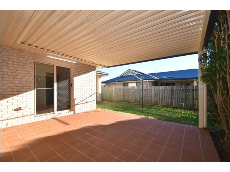 1 Prime Minister Drive, Middle Ridge QLD 4350