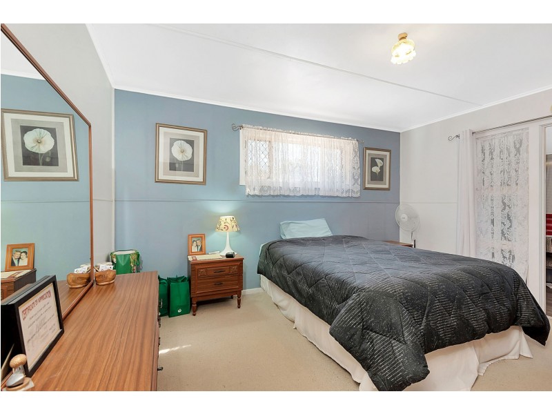 2 Loch Street, Centenary Heights QLD 4350