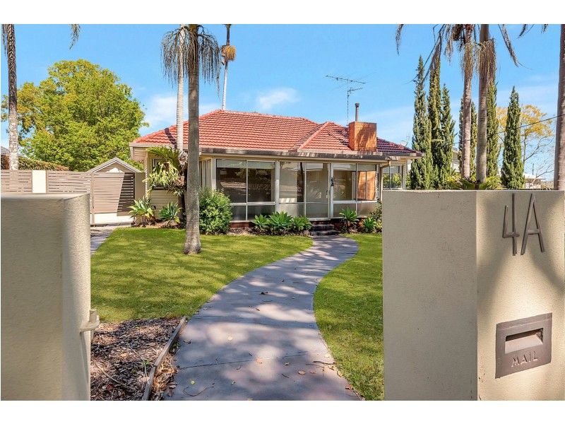 4A Herries Street, East Toowoomba QLD 4350
