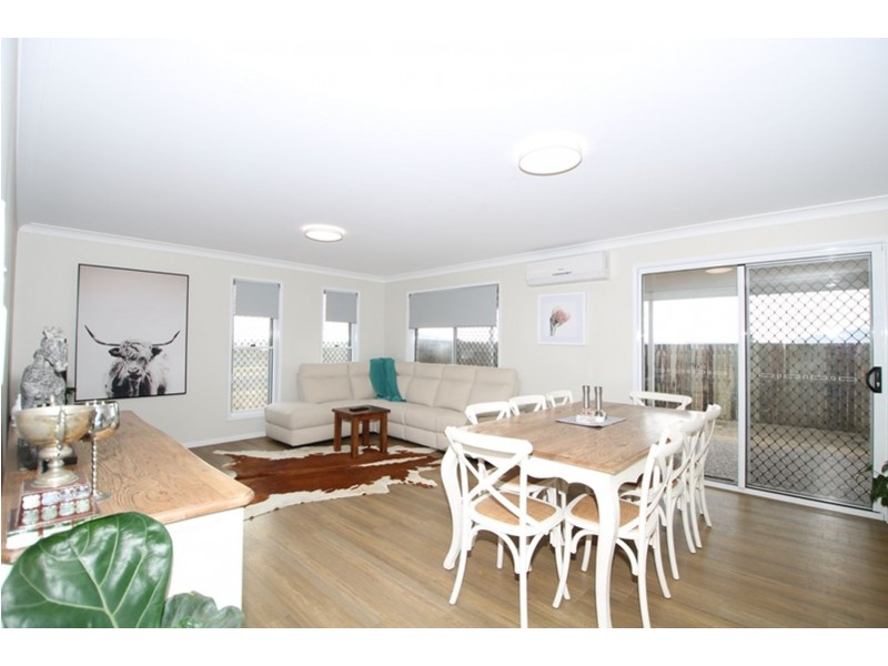 64 Magpie Drive, Cambooya QLD 4358