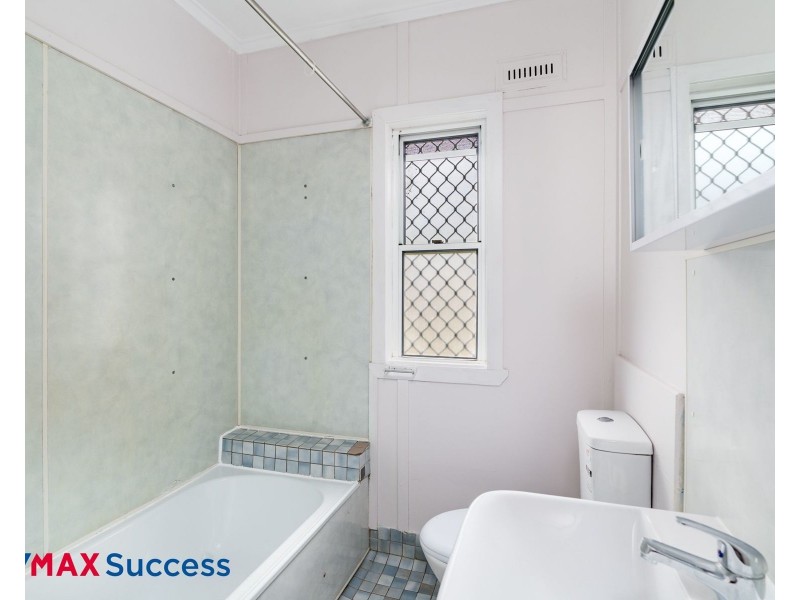 37 Doyle Street, Toowoomba QLD 4350