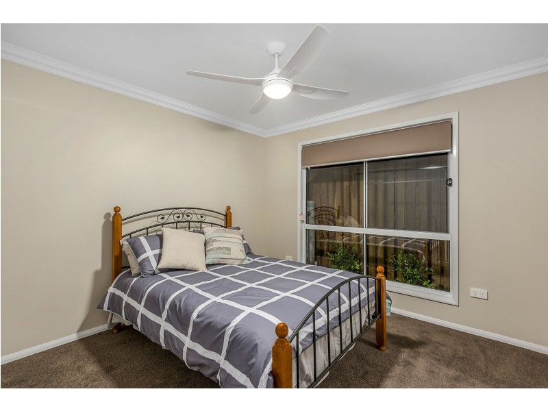 1/64A Holberton Street, Rockville QLD 4350