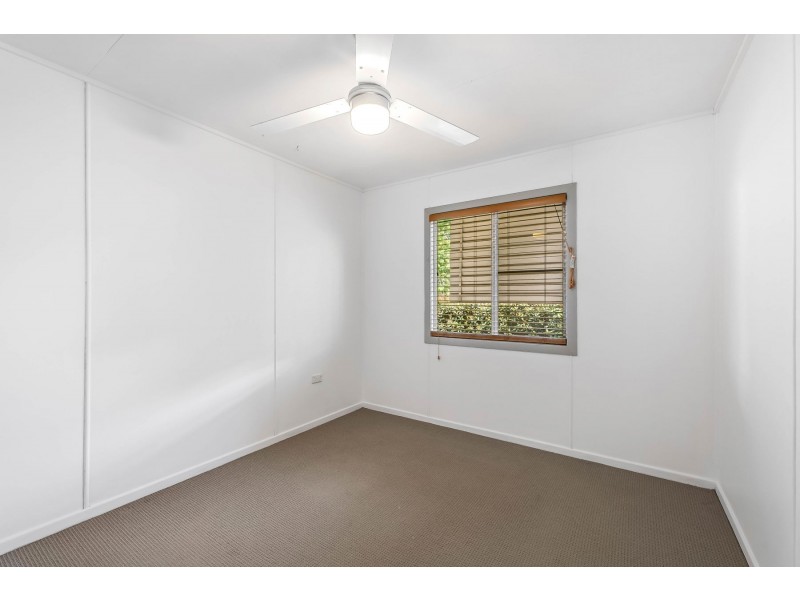 37 South Street, Rangeville QLD 4350