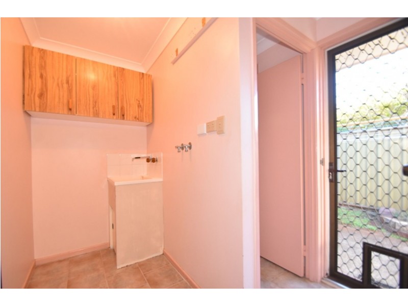 1/23 Friend Street, Harristown QLD 4350