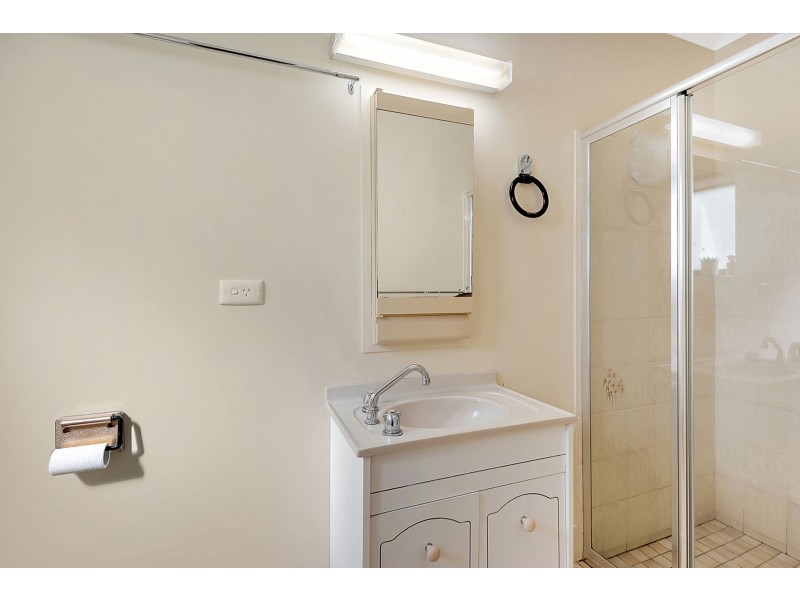 52 Earhart Street, Wilsonton QLD 4350