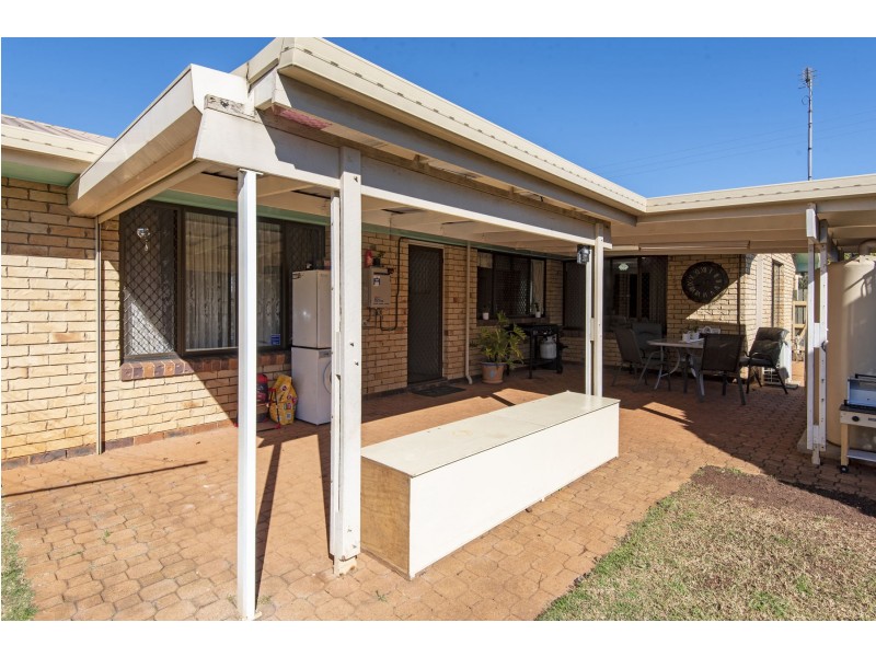 52 Earhart Street, Wilsonton QLD 4350
