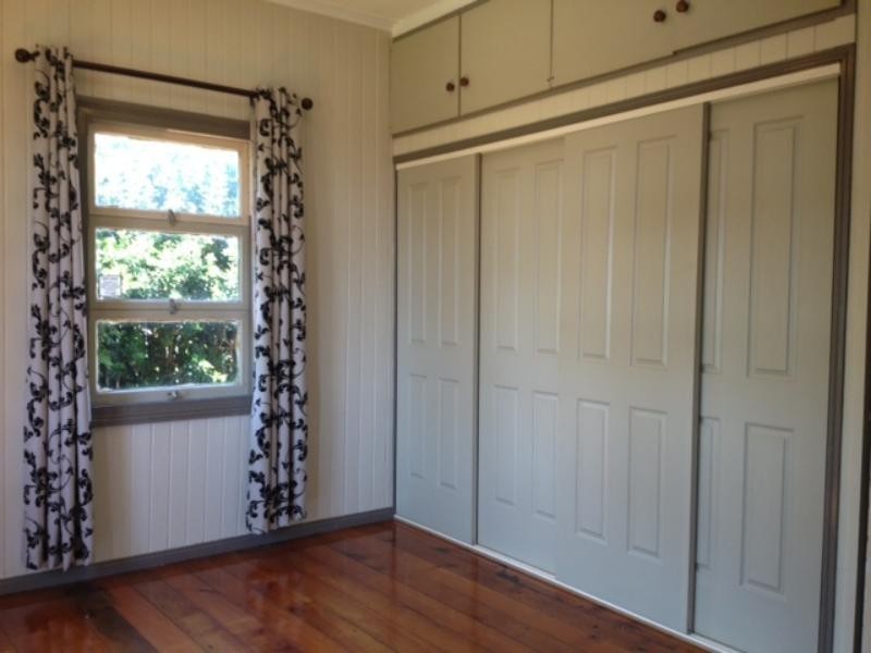 199 West  St, Harristown QLD 4350